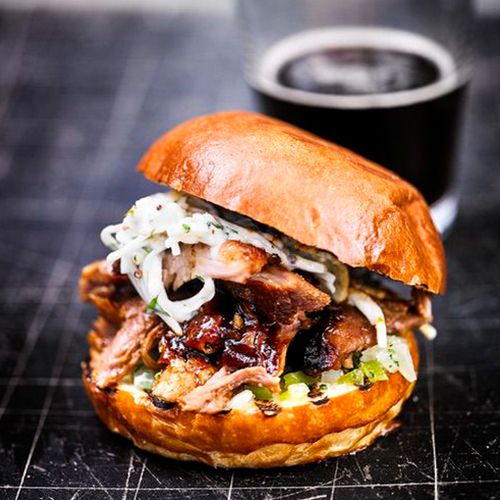 Texanisches BBQ Pulled Pork aus der Schweineschulter