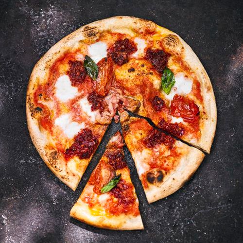 4K Pizza