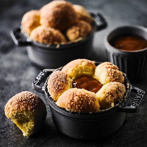 Süßes Monkey Bread mit Curry und Mango-Karamell