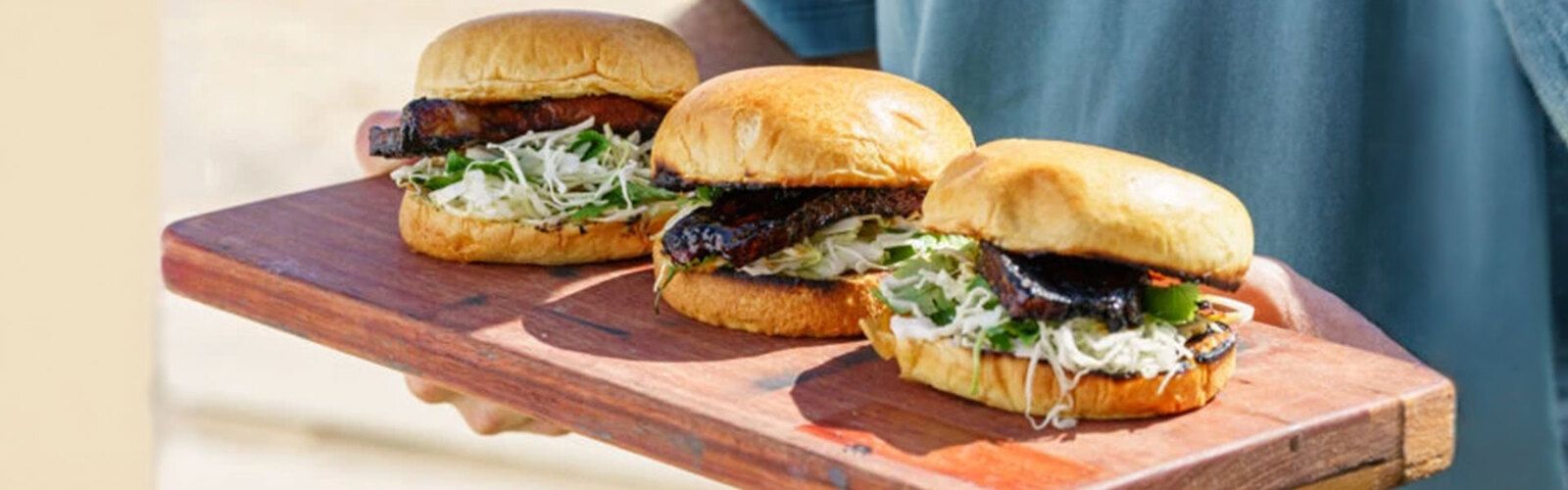 Klebrige Honig-Schweinebauch-Buns